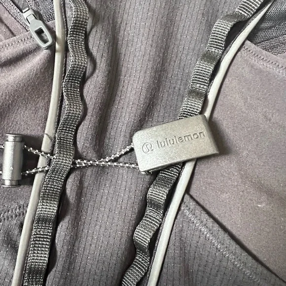 Lululemon Athletica black running  Vest - Picture 3 of 7